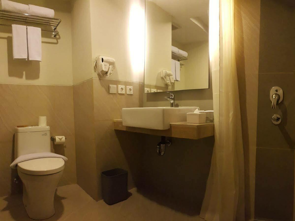 Swiss-Belcourt Bogor Exterior foto